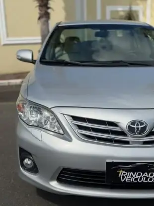 TOYOTA-COROLLA-2013