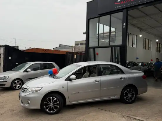 TOYOTA-COROLLA-2.0 ALTIS 16V FLEX 4P AUTOMÁTICO TOYOTA-COROLLA-2013