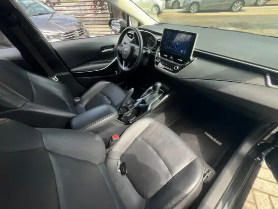 TOYOTA-COROLLA-2022