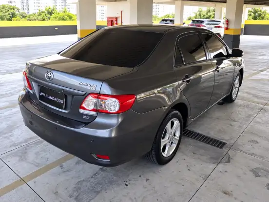 TOYOTA-COROLLA-2.0 XEI 16V FLEX 4P AUTOMÁTICO TOYOTA-COROLLA-2011
