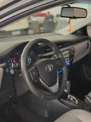 TOYOTA-COROLLA-2015