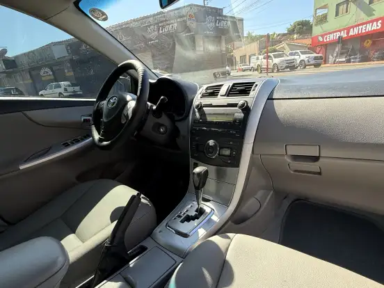 TOYOTA-COROLLA-2.0 XEI 16V FLEX 4P AUTOMÁTICO TOYOTA-COROLLA-2011