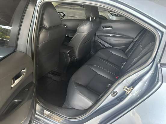 TOYOTA-COROLLA-2023