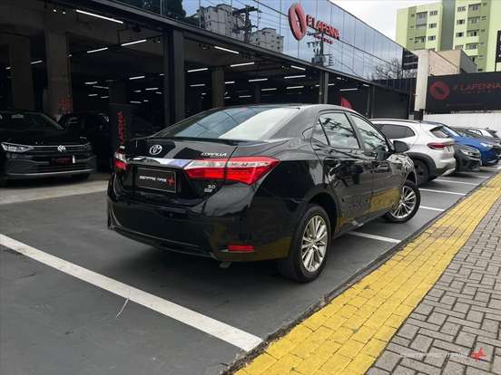TOYOTA-COROLLA-2014