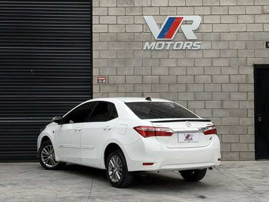 TOYOTA-COROLLA-2015