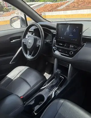 TOYOTA-COROLLA CROSS-2023