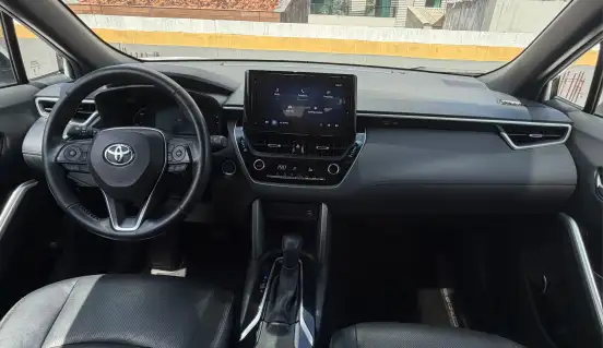TOYOTA-COROLLA CROSS-2023