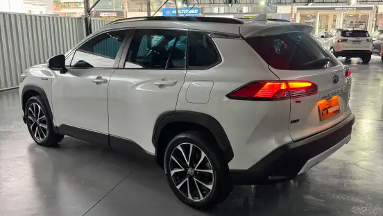 TOYOTA-COROLLA CROSS-2023