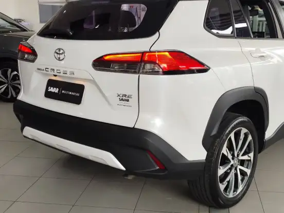 TOYOTA-COROLLA CROSS-2021