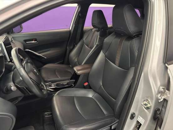 TOYOTA-COROLLA CROSS-2024
