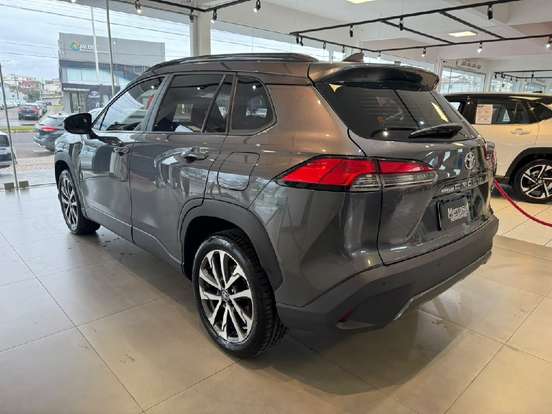 TOYOTA-COROLLA CROSS-2023