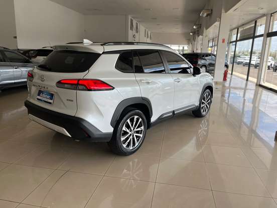 TOYOTA-COROLLA CROSS-2021