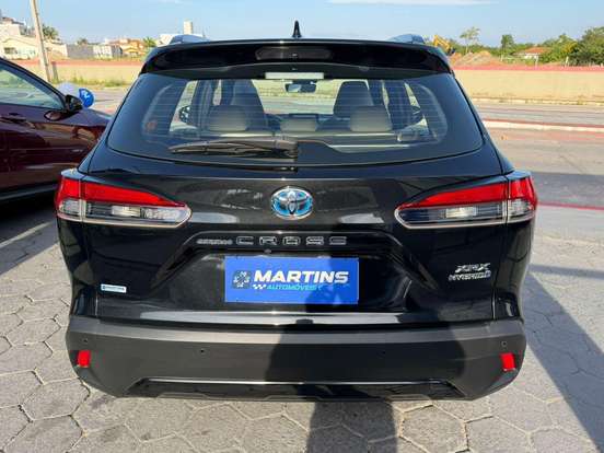 TOYOTA-COROLLA CROSS-2023