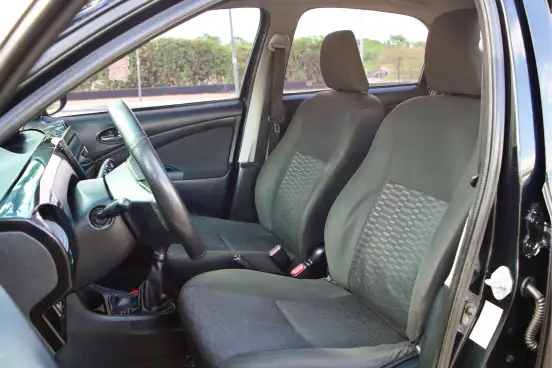 TOYOTA-ETIOS-2014