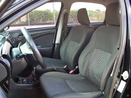 TOYOTA-ETIOS-1.3 X 16V FLEX 4P MANUAL TOYOTA-ETIOS-2014
