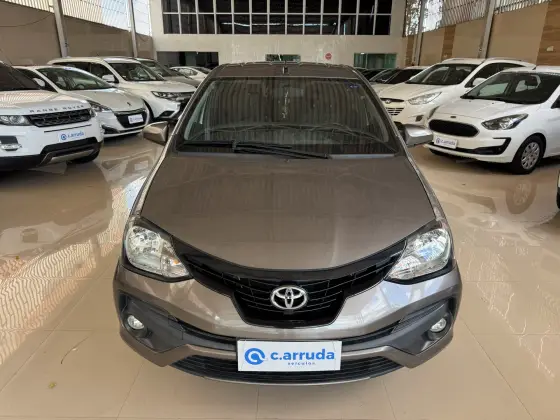 TOYOTA ETIOS 1.5 X SEDAN 16V FLEX 4P AUTOMÁTICO