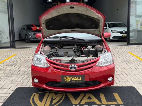 TOYOTA-ETIOS-1.3 16V FLEX 4P MANUAL TOYOTA-ETIOS-2013