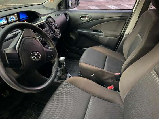 TOYOTA-ETIOS-1.3 X 16V FLEX 4P MANUAL TOYOTA-ETIOS-2019