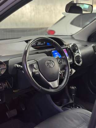 TOYOTA-ETIOS-2018