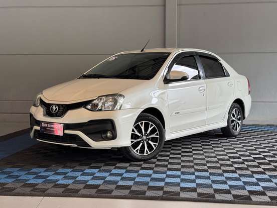 TOYOTA-ETIOS-1.5 PLATINUM SEDAN 16V FLEX 4P AUTOMÁTICO TOYOTA-ETIOS-2017