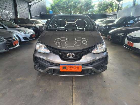 TOYOTA-ETIOS-1.5 X PLUS 16V FLEX 4P AUTOMÁTICO TOYOTA-ETIOS-2018