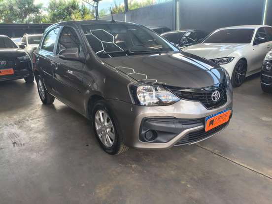 TOYOTA-ETIOS-1.5 X PLUS 16V FLEX 4P AUTOMÁTICO TOYOTA-ETIOS-2018