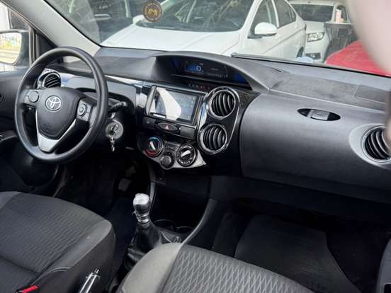 TOYOTA-ETIOS-1.5 X PLUS 16V FLEX 4P MANUAL TOYOTA-ETIOS-2018