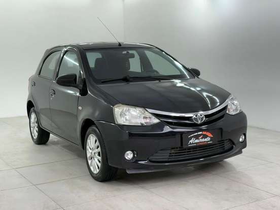 TOYOTA-ETIOS-2013