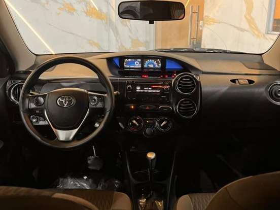 TOYOTA-ETIOS-1.5 XS 16V FLEX 4P AUTOMÁTICO TOYOTA-ETIOS-2016