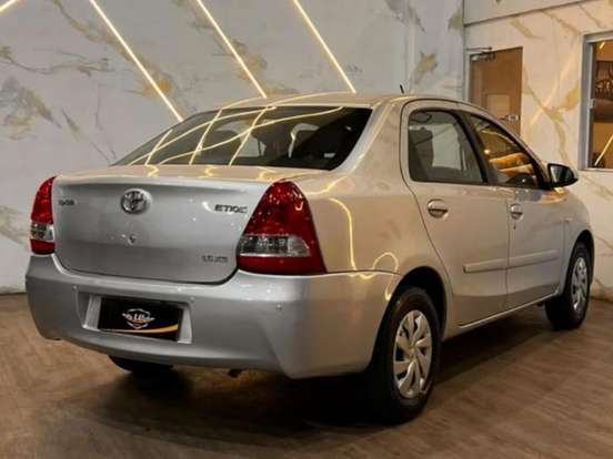 TOYOTA-ETIOS-1.5 XS 16V FLEX 4P AUTOMÁTICO TOYOTA-ETIOS-2016