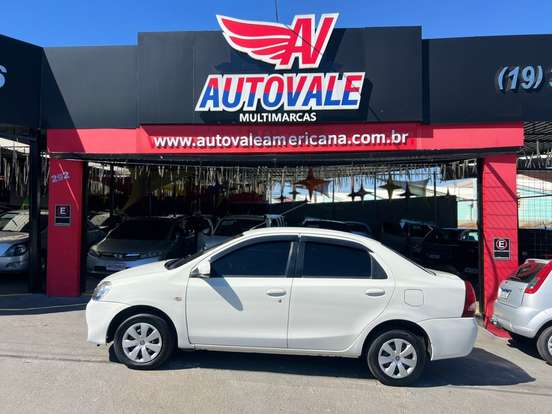 TOYOTA-ETIOS-1.5 XS SEDAN 16V FLEX 4P MANUAL TOYOTA-ETIOS-2015