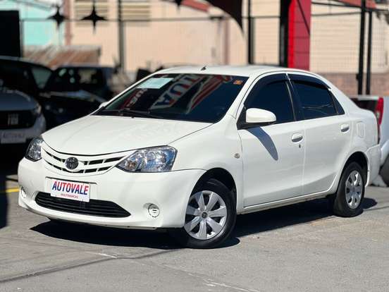 TOYOTA-ETIOS-1.5 XS SEDAN 16V FLEX 4P MANUAL TOYOTA-ETIOS-2015