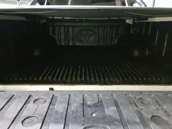 TOYOTA-HILUX-2020
