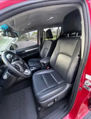 TOYOTA-HILUX-2021