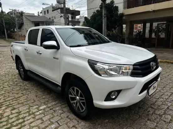 TOYOTA-HILUX-2.8 POWER PACK 4X4 CD 16V DIESEL 4P MANUAL TOYOTA-HILUX-2020