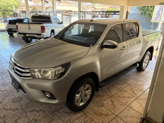 TOYOTA-HILUX-2.8 SRV 4X4 CD 16V DIESEL 4P AUTOMÁTICO TOYOTA-HILUX-2018