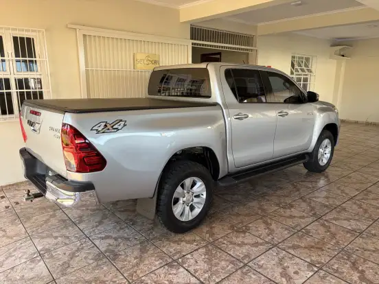 TOYOTA-HILUX-2.8 SRV 4X4 CD 16V DIESEL 4P AUTOMÁTICO TOYOTA-HILUX-2018