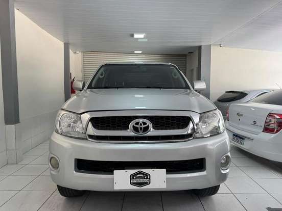 TOYOTA-HILUX-2009