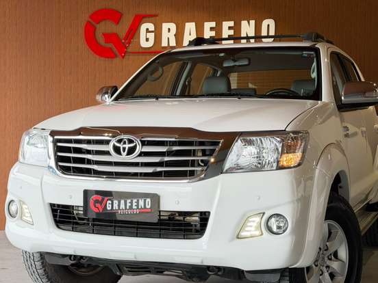 TOYOTA-HILUX-2.7 SRV 4X4 CD 16V FLEX 4P AUTOMÁTICO TOYOTA-HILUX-2015