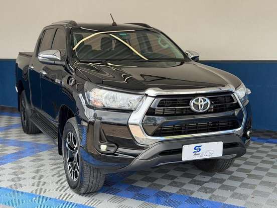 TOYOTA-HILUX-2020