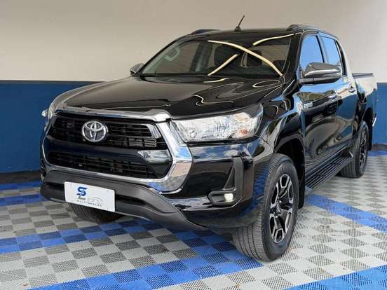 TOYOTA-HILUX-2020