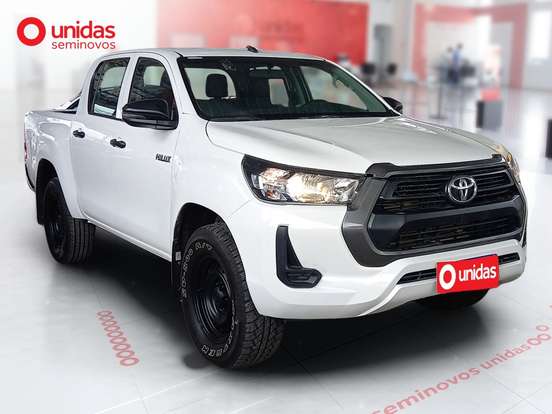 TOYOTA-HILUX-2023