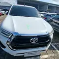 TOYOTA HILUX 2.8 D-4D TURBO DIESEL CD SR 4X4 AUTOMÁTICO TOYOTA HILUX 2.8 D-4D TURBO DIESEL CD SR 4X4 AUTOMÁTICO