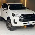 TOYOTA HILUX 2.8 D-4D TURBO DIESEL CD SRV 4X4 AUTOMÁTICO TOYOTA HILUX 2.8 D-4D TURBO DIESEL CD SRV 4X4 AUTOMÁTICO