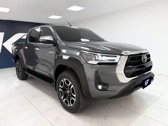 TOYOTA-HILUX-2024