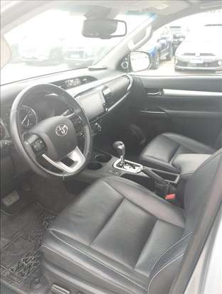 TOYOTA-HILUX-2.8 D-4D TURBO DIESEL CD SRX LIMITED 4X4 AUTOMÁTICO TOYOTA-HILUX-2023