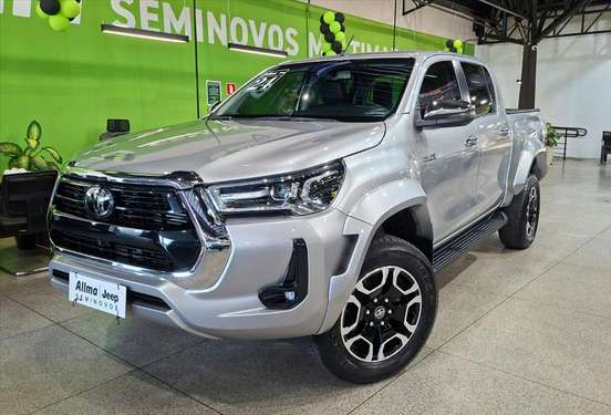 TOYOTA-HILUX-2024