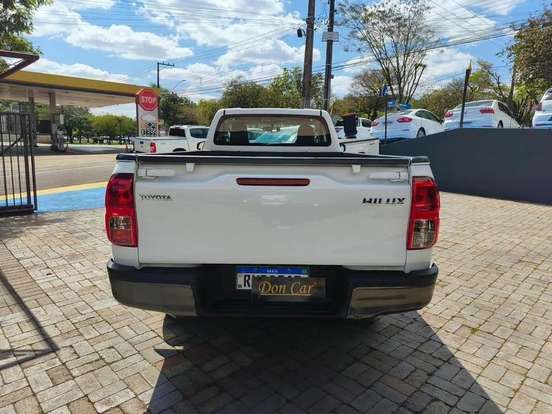 TOYOTA-HILUX-2.8 D-4D TURBO DIESEL CS 4X4 MANUAL TOYOTA-HILUX-2020
