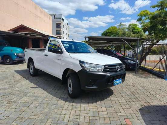 TOYOTA-HILUX-2020