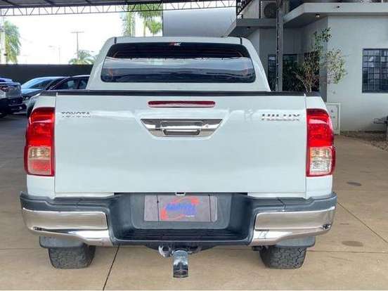 TOYOTA-HILUX-2.8 SR 4X4 CD 16V DIESEL 4P AUTOMÁTICO TOYOTA-HILUX-2020
